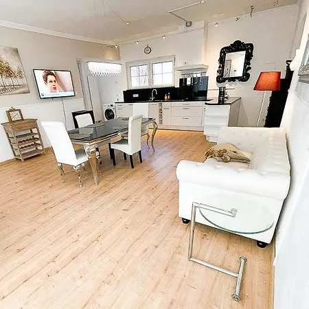 Apartamento Luxuriose Im Herzen Von Ravensburg, Terrasse, Kamin